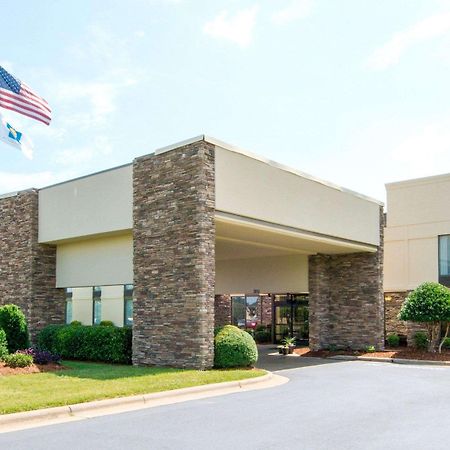 Comfort Inn Shelby Exterior photo